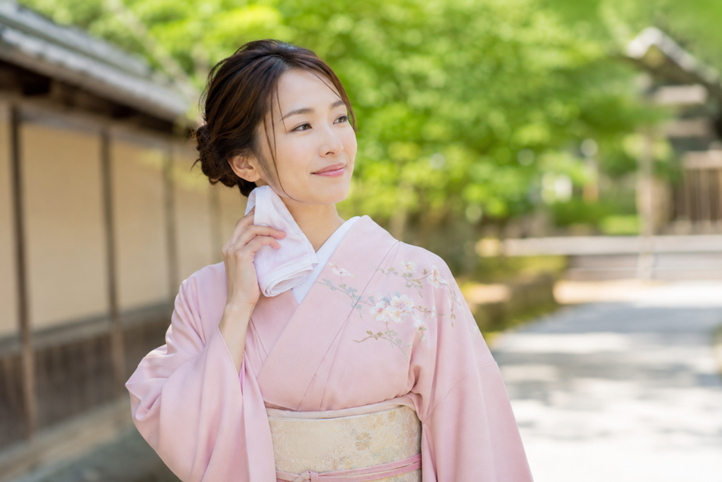 訪問着の女性